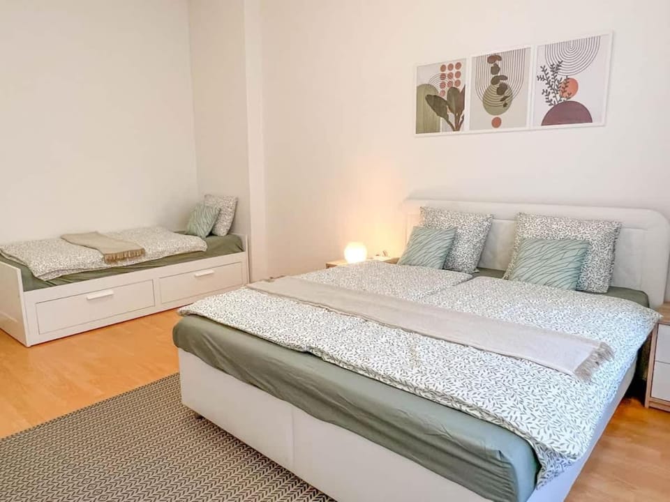 Charming Apartment by Museum and Wenceslas Square House in Prague