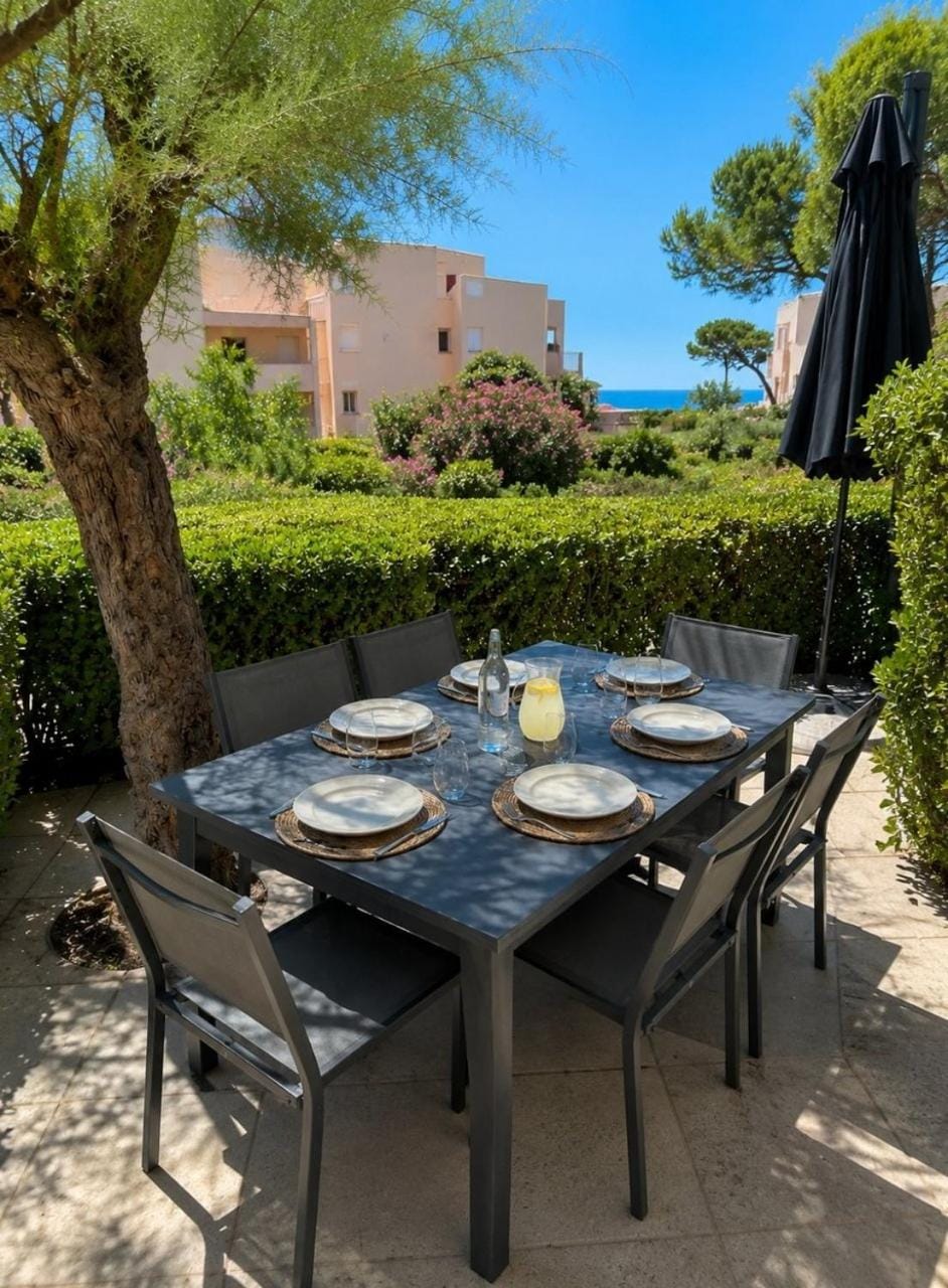 Le Cosy - T4 avec terrasse privée, Face à la mer avec parking et wifi Apartment in Occitanie