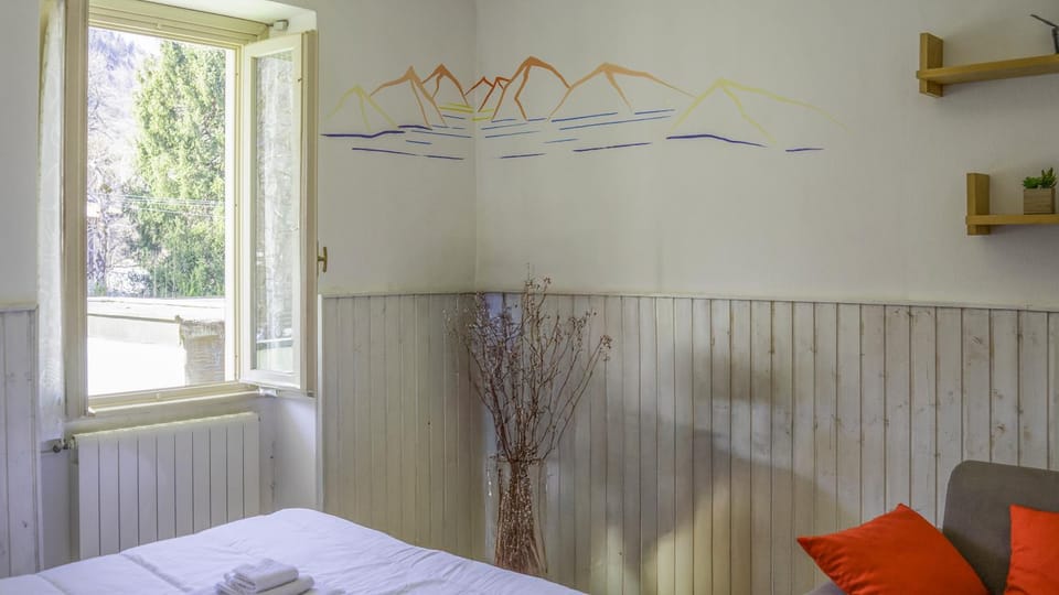 Bedroom, Pets, older children, Family, pet friendly, towels, wedding