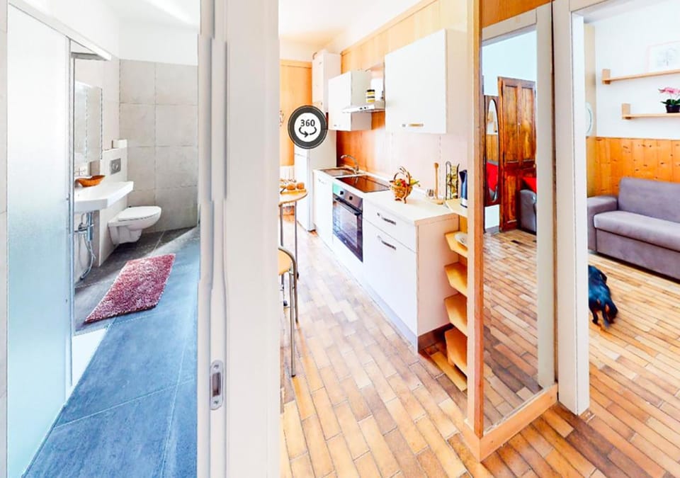 Kitchen or kitchenette, kitchen