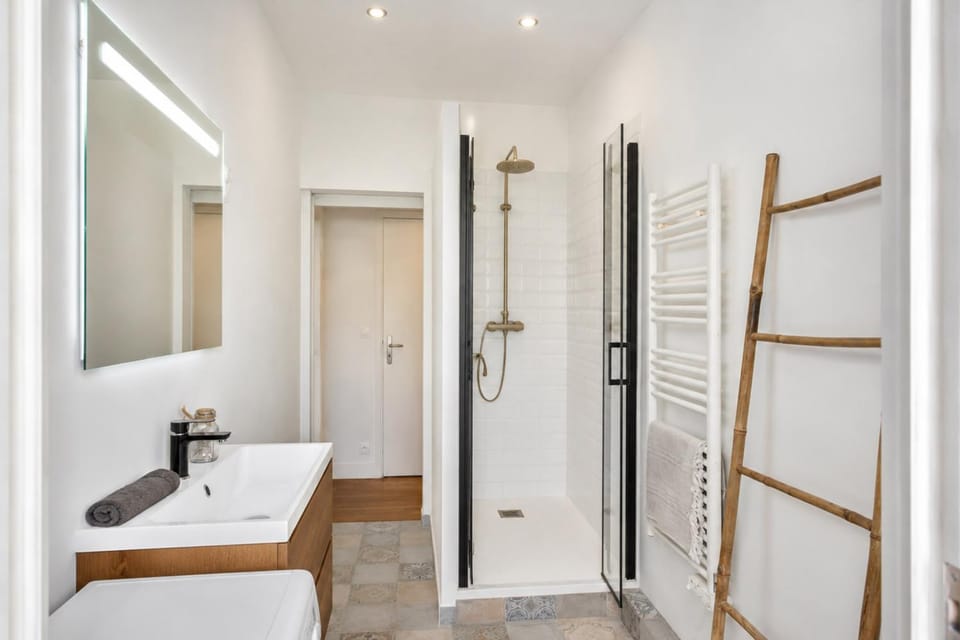 Fil de l'eau Grand T2 rénové - Commerces à pied Apartment in Île-de-France