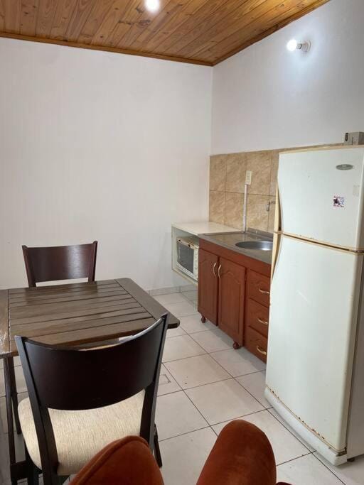 Departamento 4 Pellegrini Apartment in Posadas