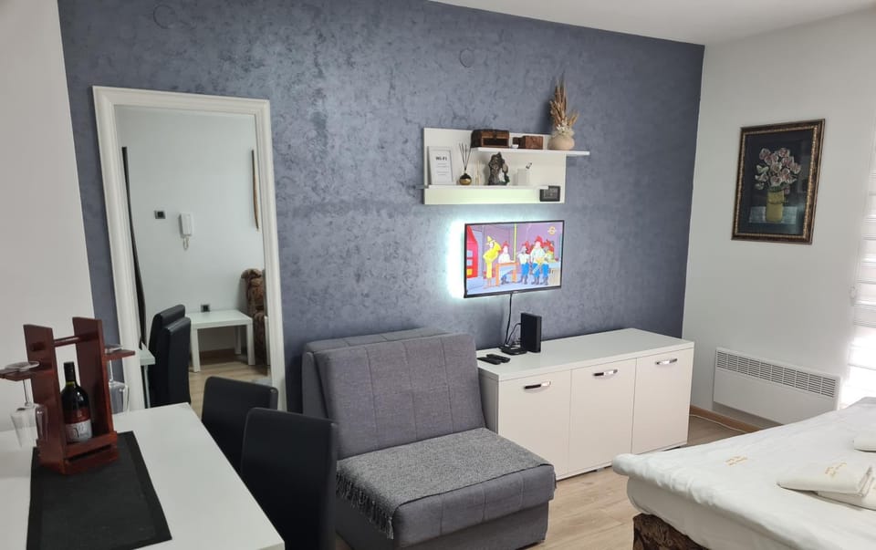 TV and multimedia, Living room