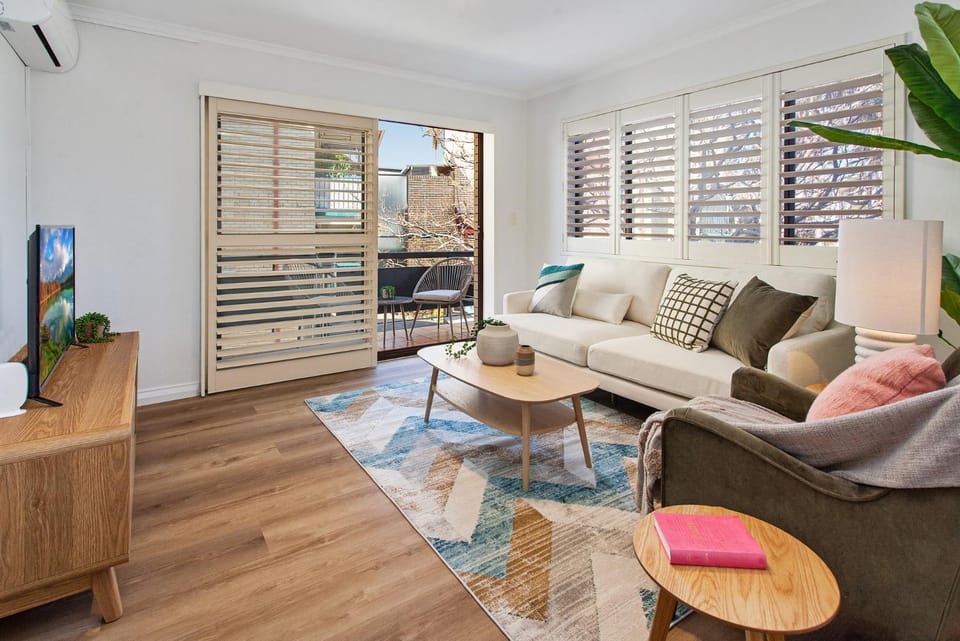 Cosy Unit with Parking near New Farm Park & River Apartment in Brisbane