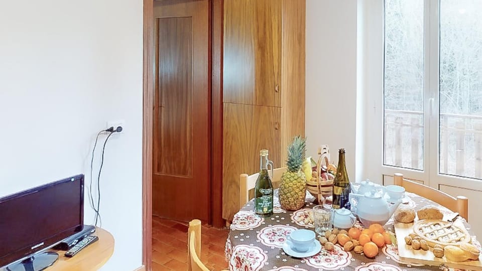 TV and multimedia, Dining area