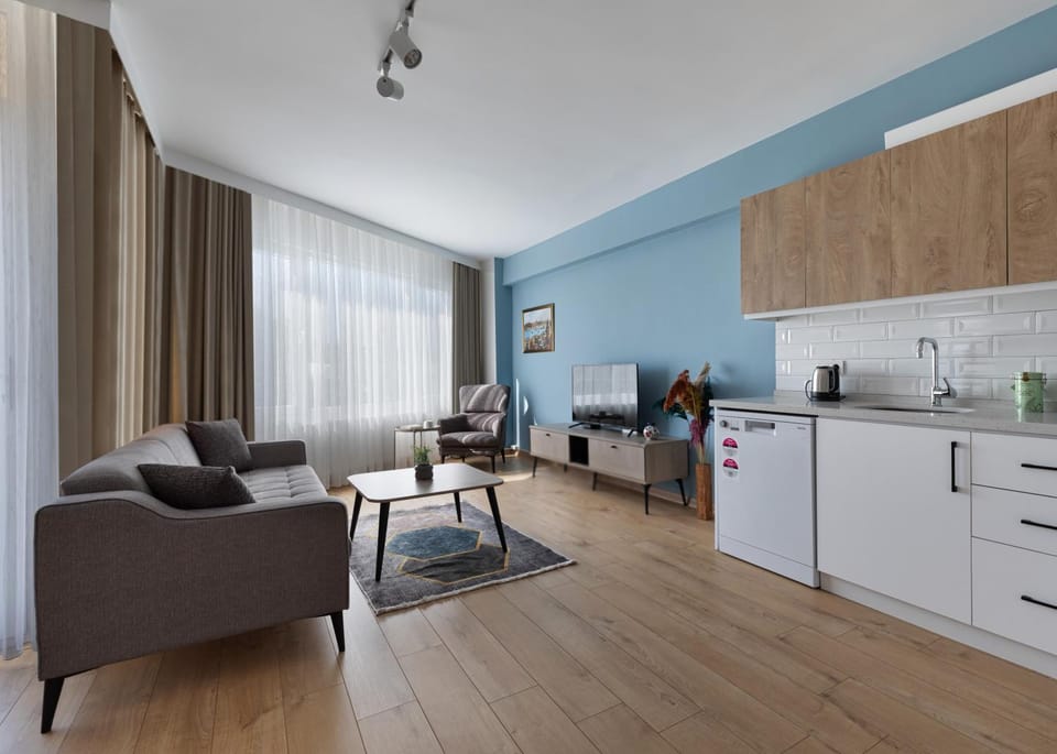 Kitchen or kitchenette, Living room, Seating area, Dining area, stove