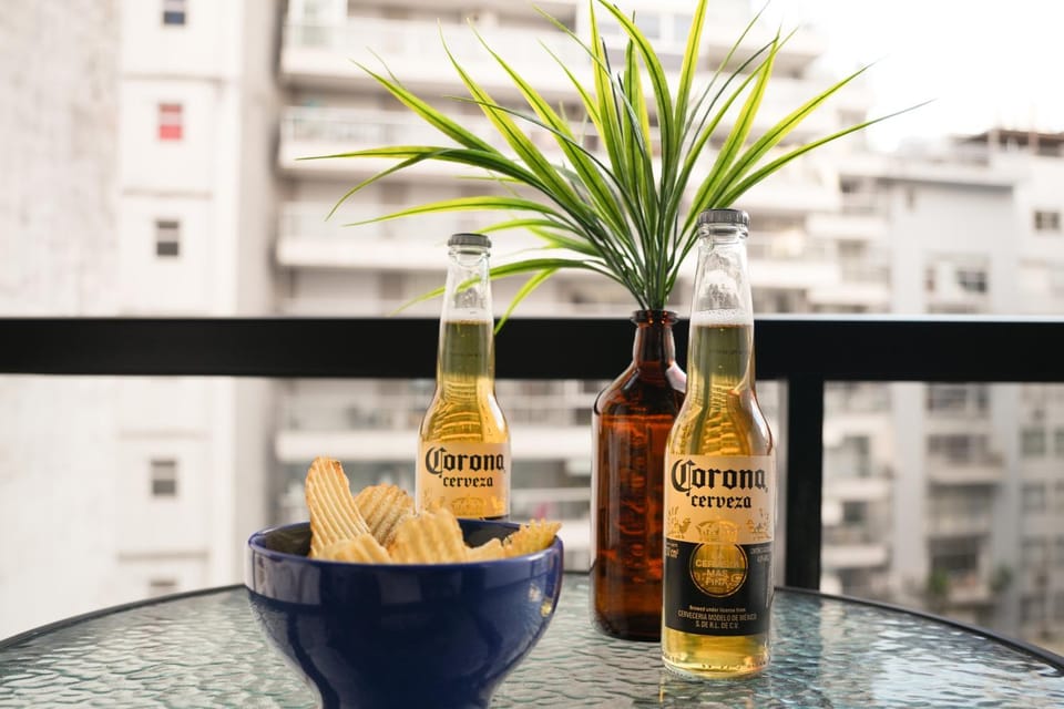 Food and drinks, Food, Drinks