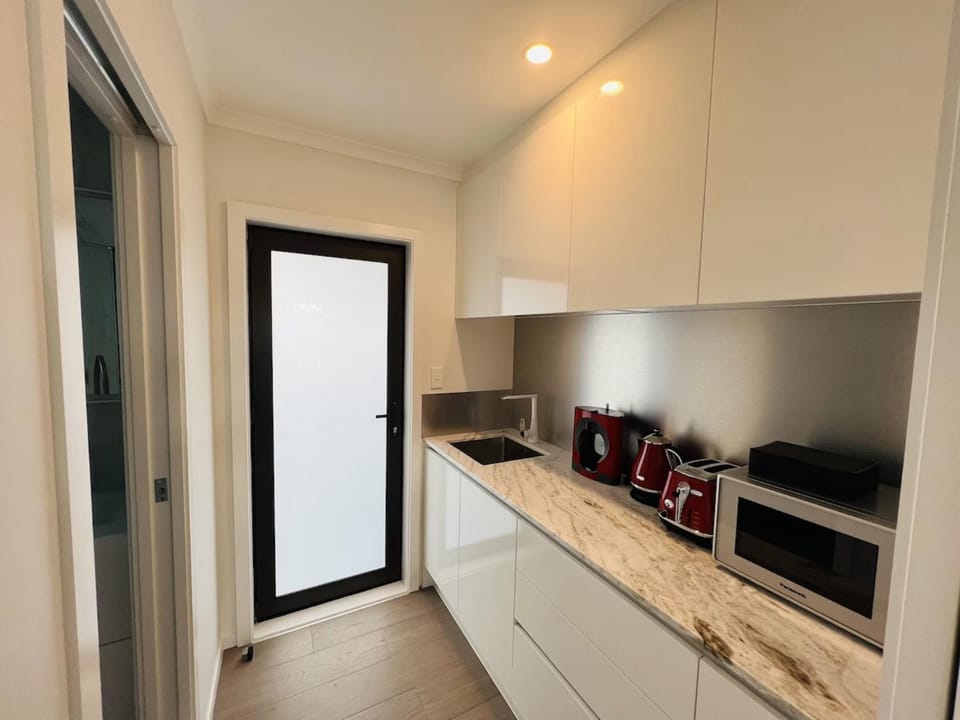 Coffee/tea facilities, Kitchen or kitchenette, minibar