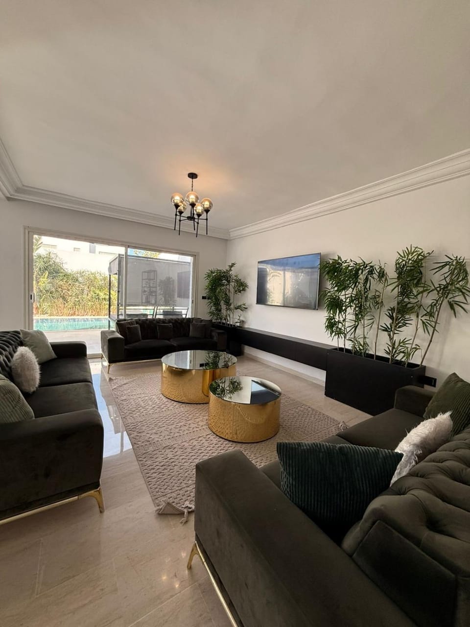 TV and multimedia, Living room