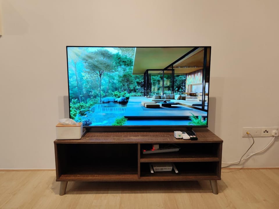 Communal lounge/ TV room, TV and multimedia
