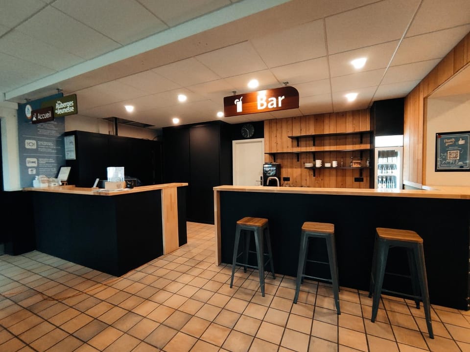 Lounge or bar