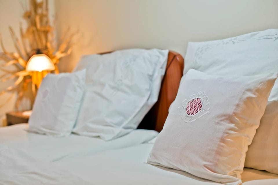 Bed, Decorative detail