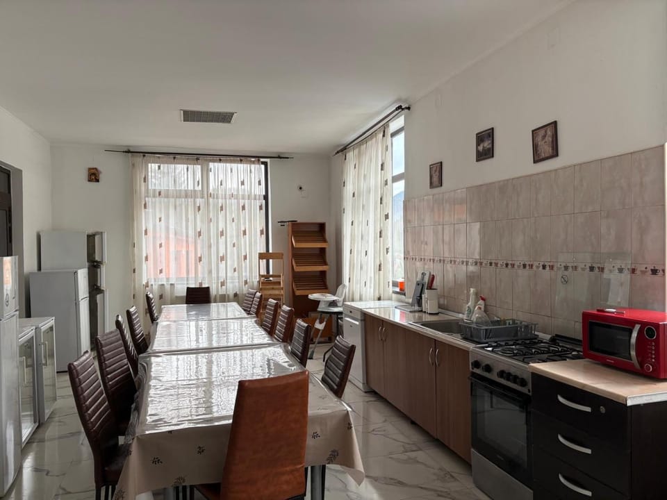 Pensiunea Grande Lepsa Bed and Breakfast in Romania