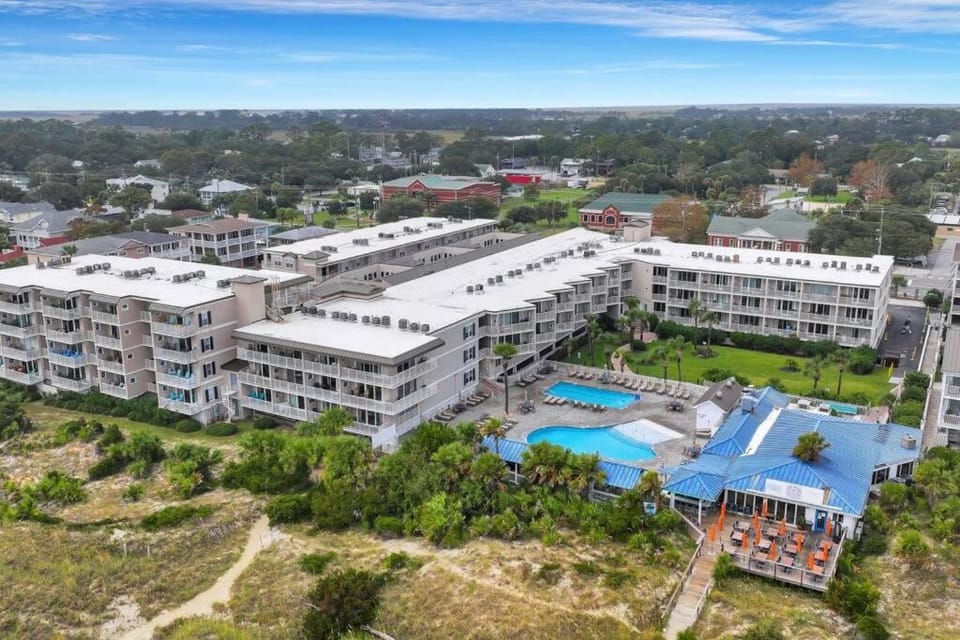 Salt & Sea Inn Unit A-1 Bed 1 Ba Condo w/Pool Apartment in Tybee Island