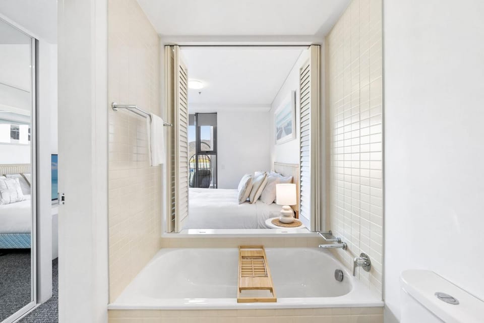Lux Waterfront at Habour Lights I prime location Pool, Gym & Sauna Apartment in Cairns
