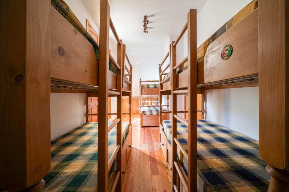 bunk bed