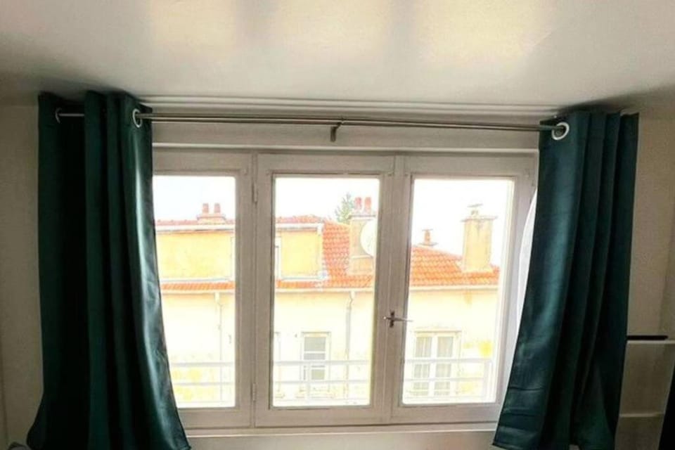 Studio proche du centre-ville Apartment in Île-de-France