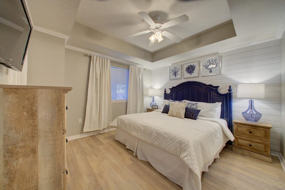 Gulfside 111 at Destin West - Ground Floor - Direct Pool & Beach Access House in Okaloosa Island