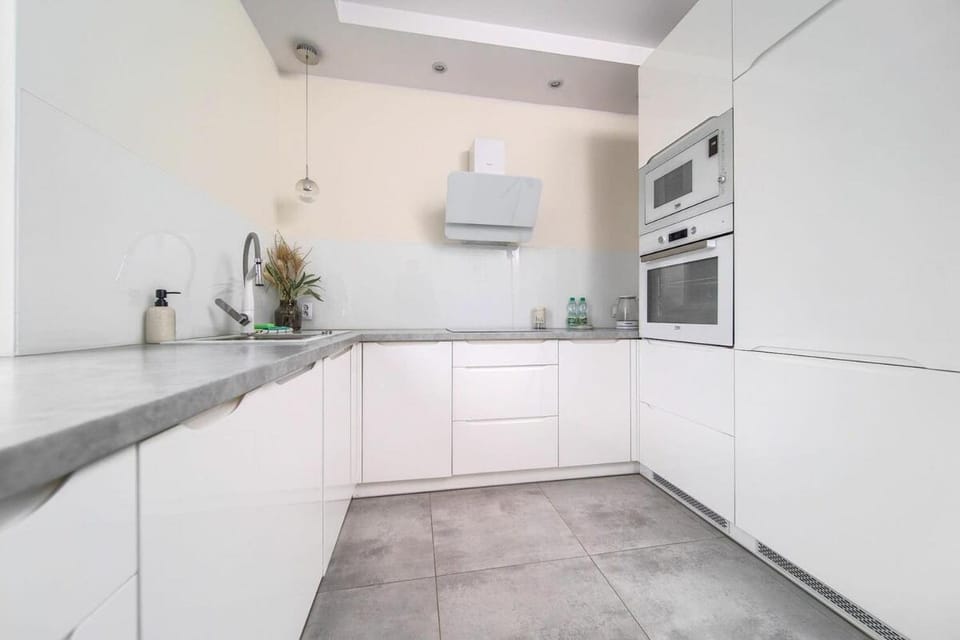oven, kitchen