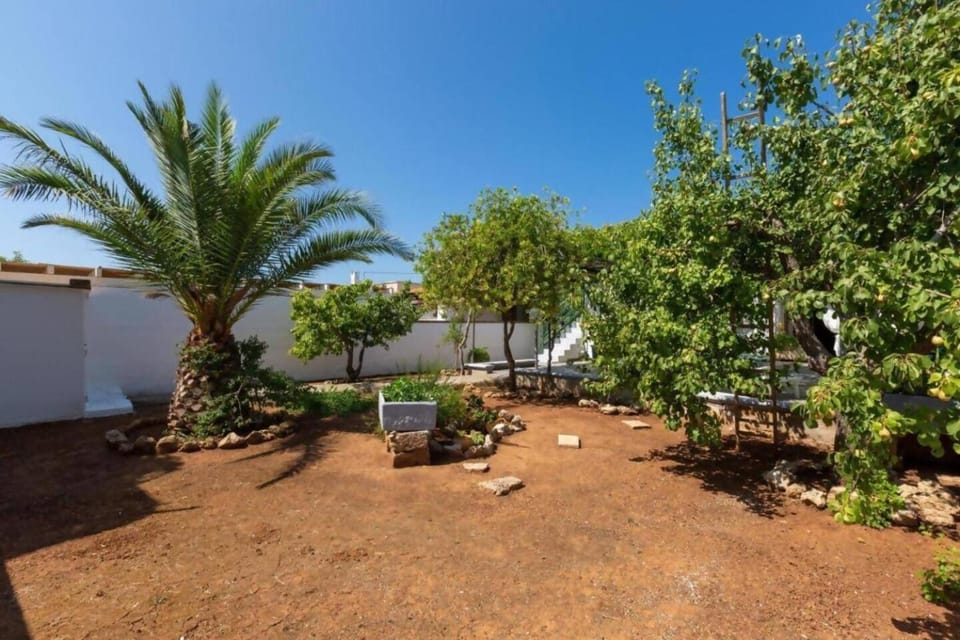 Cielo e Terra by Salum House in Apulia