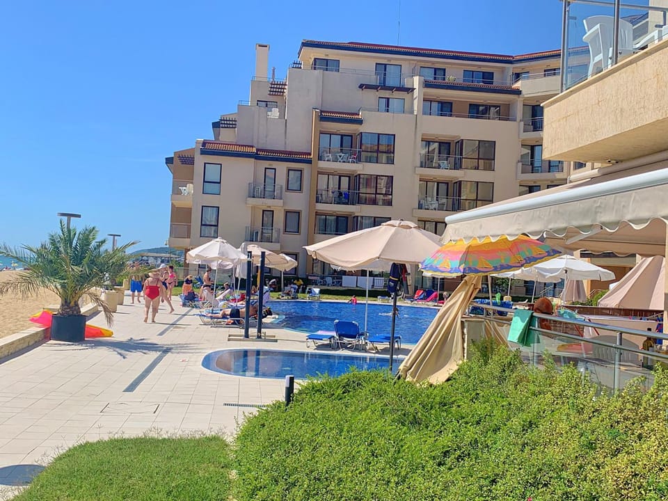 Apartments Obzor Beach B - Апартаменти Обзор Бийч B Apartment in Varna Province