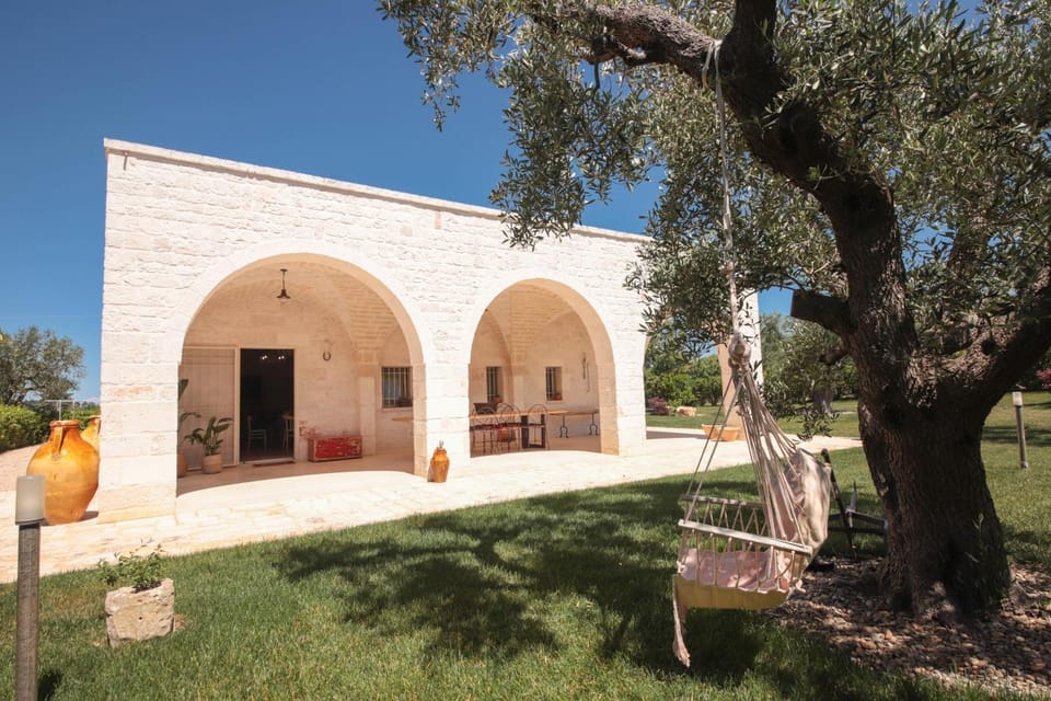 Facade/entrance, Garden