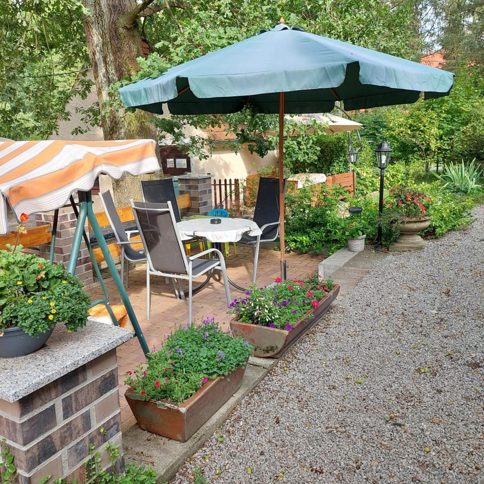 BBQ facilities, Garden, Balcony/Terrace, Parking, sunbed