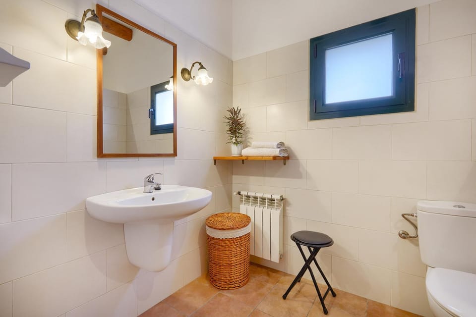 Shower, Bathroom, towels