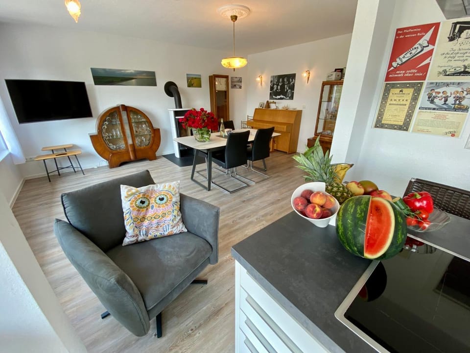 Feriendomizil Rosenhuus - Hochwertiger Nordseeurlaub mit Sauna und Kamin im idyllischen Butjadingen House in Butjadingen