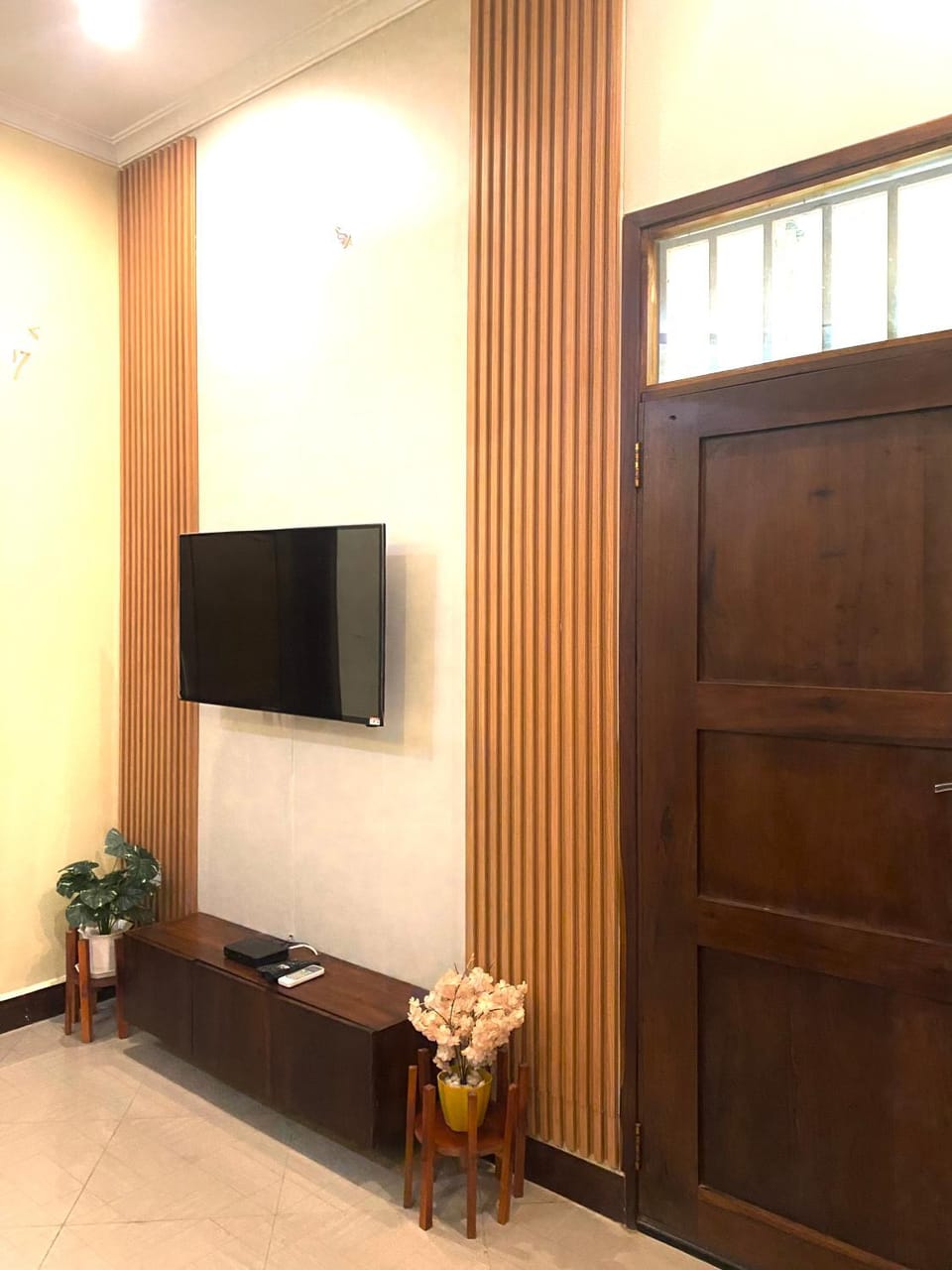 Communal lounge/ TV room, TV and multimedia, Evening entertainment, wardrobe