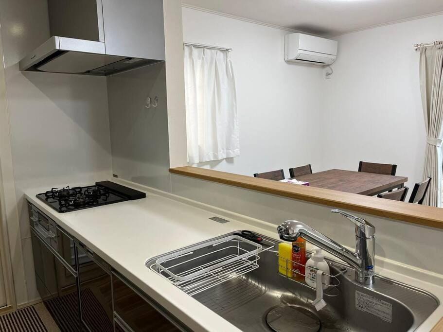 stove, kitchen, air conditioner