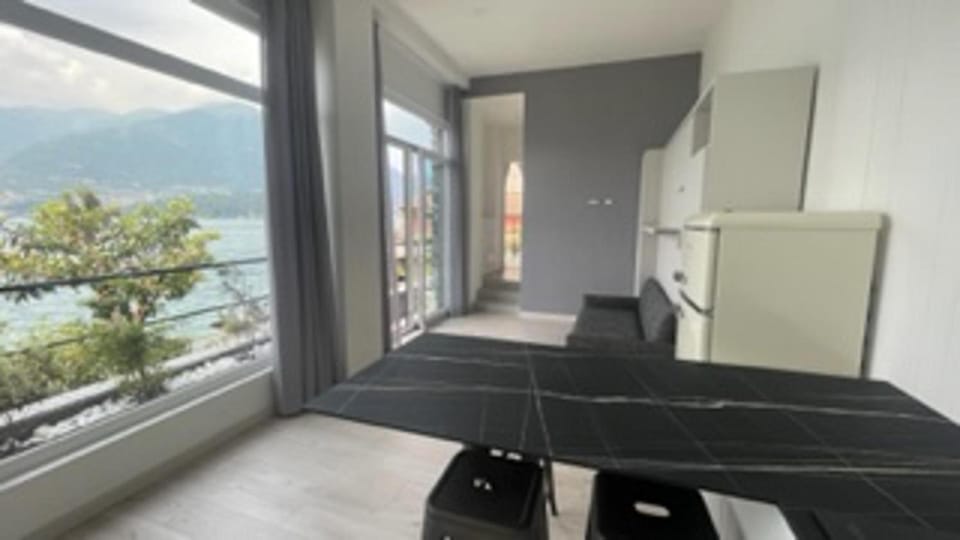 Seating area, Mountain view