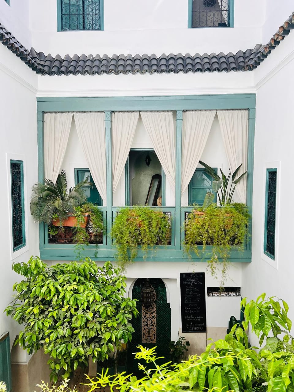 Property building, Balcony/Terrace