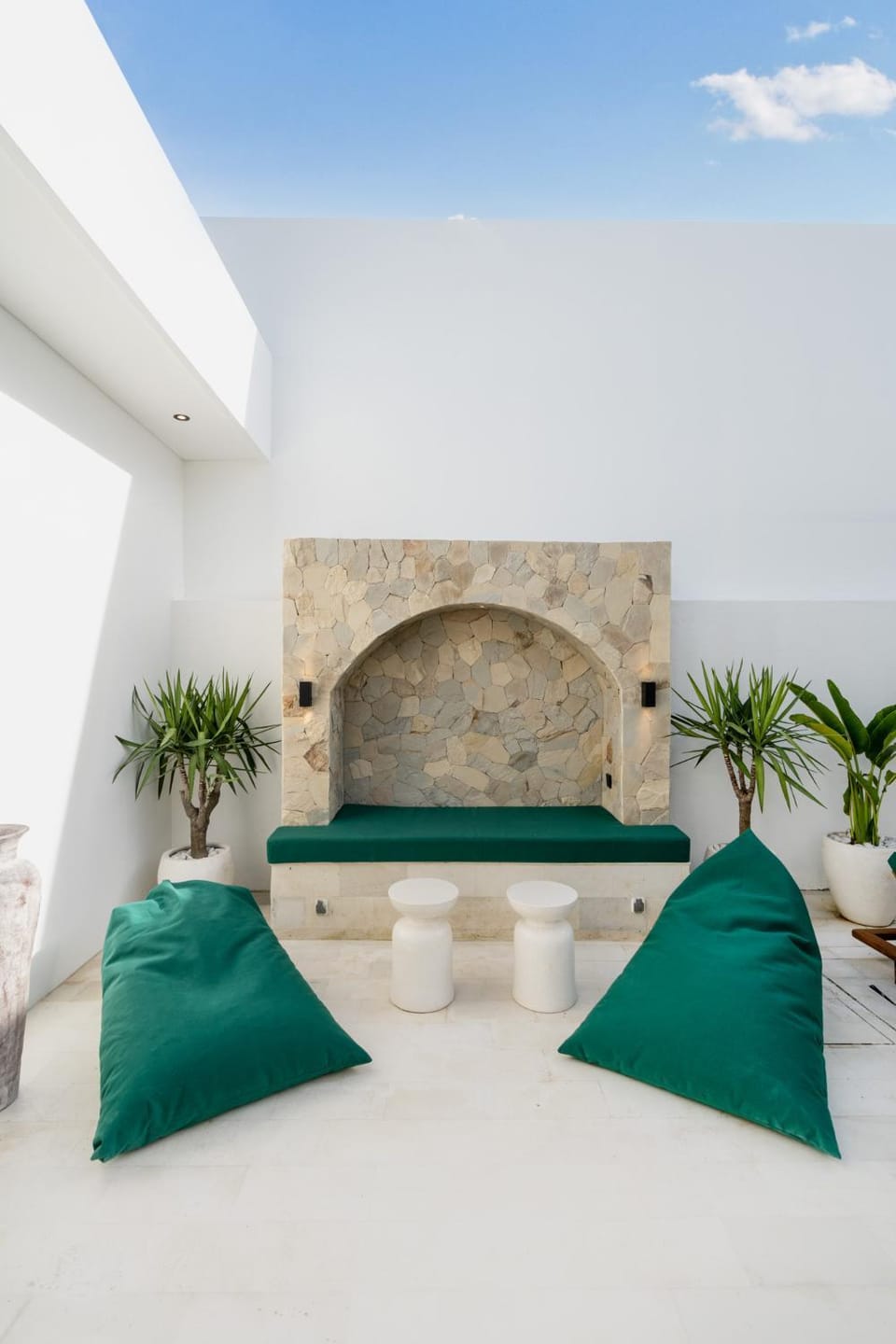 Patio, Seating area