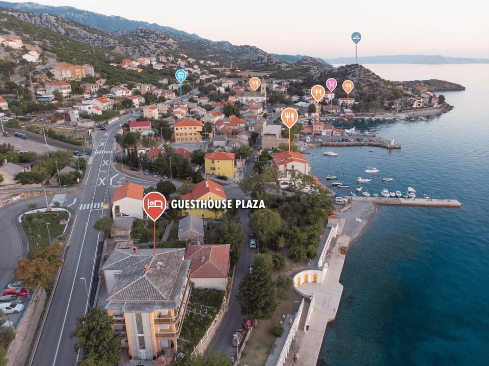 Plaza 2 Bed and Breakfast in Lika-Senj County