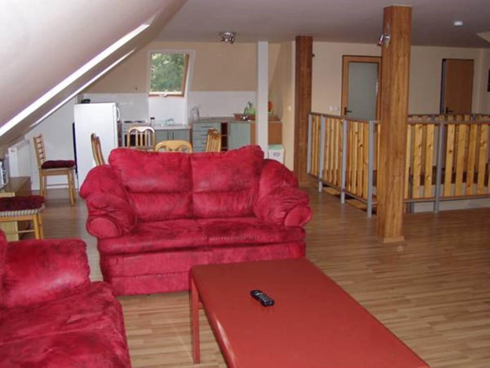 Communal lounge/ TV room, Library, Communal kitchen