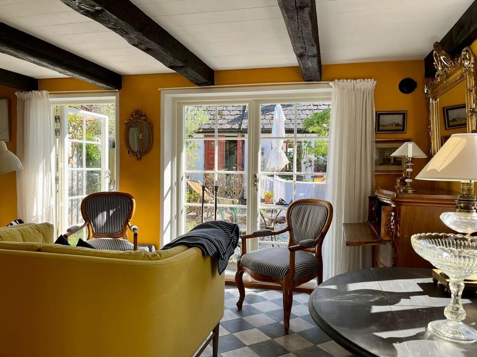 Huset i gränden - granne med havet Villa in Skåne County
