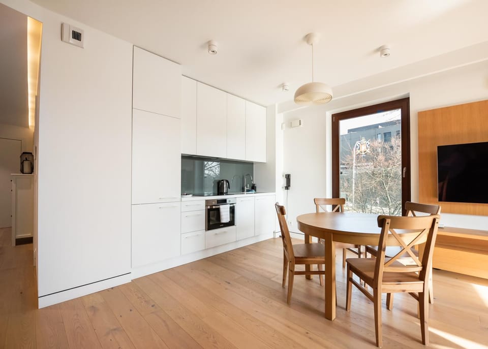 Kitchen or kitchenette, Living room, Seating area, Dining area, pet friendly, stove