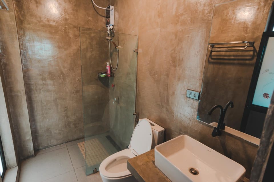 Shalmari's Hut Bed and Breakfast in Tagaytay