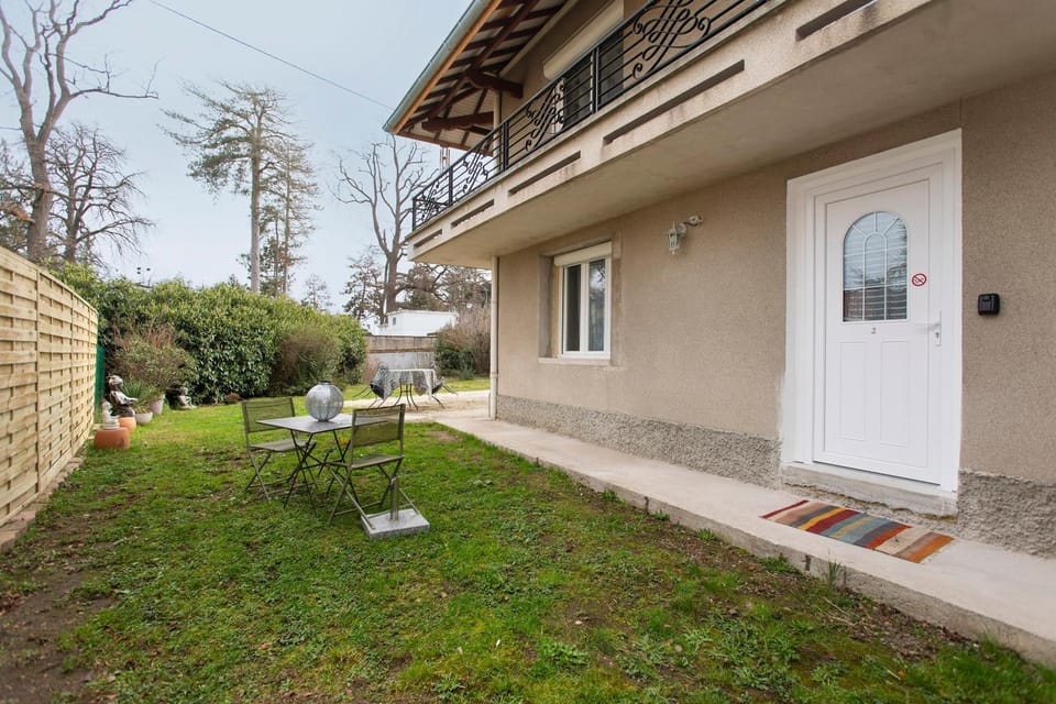 Garden, Garden view