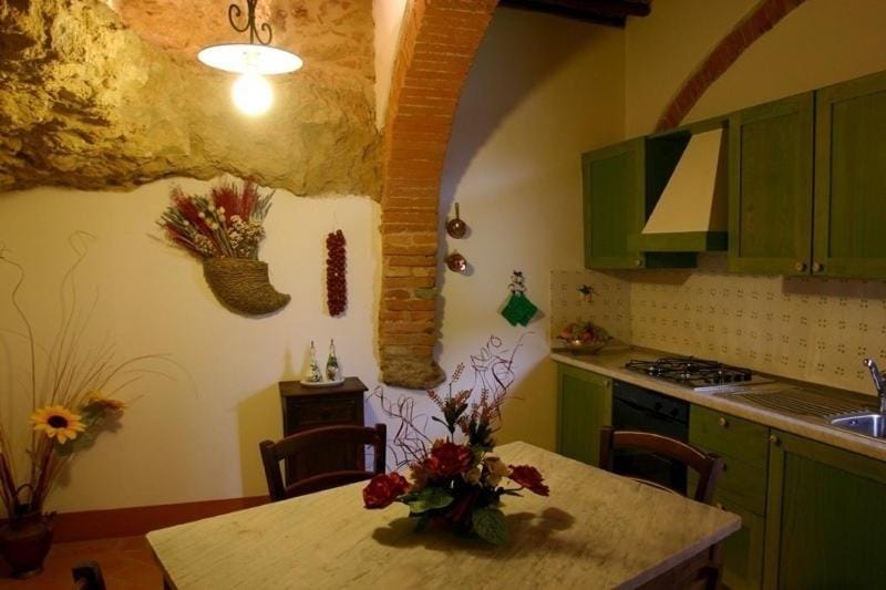 Dining area, Internal: Not applicable to any particular room