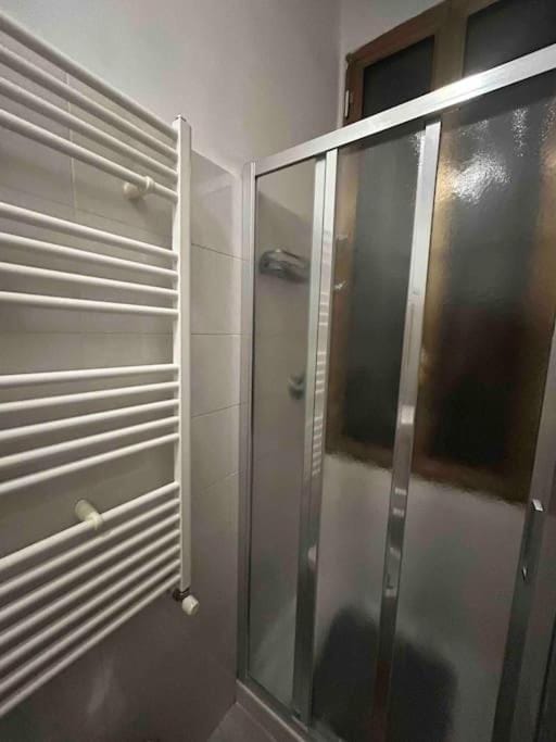 Mirella Apt, 2Min Train Station Apartment in Venice