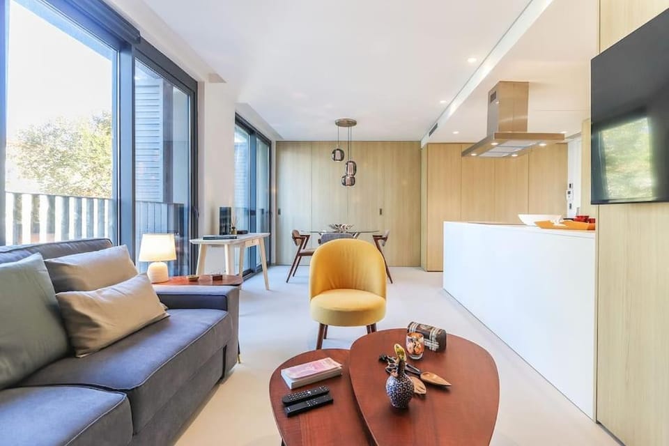TV and multimedia, Living room, Dining area