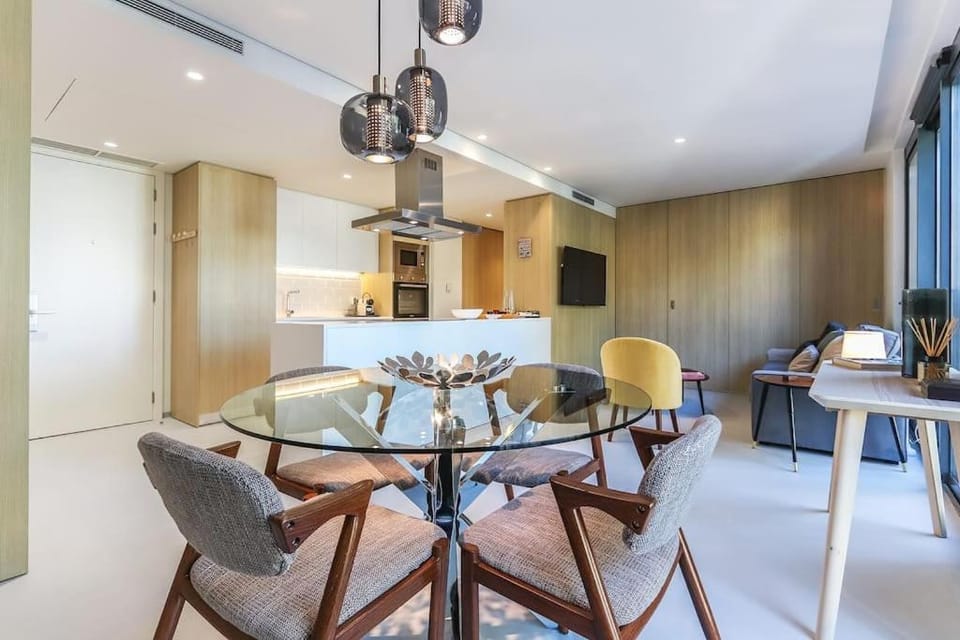 Kitchen or kitchenette, Living room, Seating area