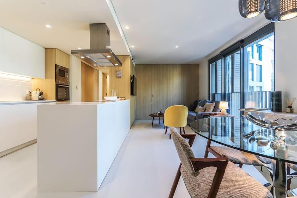 Kitchen or kitchenette, Living room, Dining area