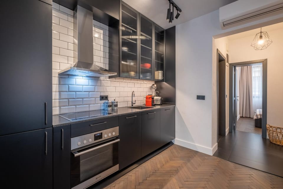 Kitchen or kitchenette, dishwasher, pet friendly, stove