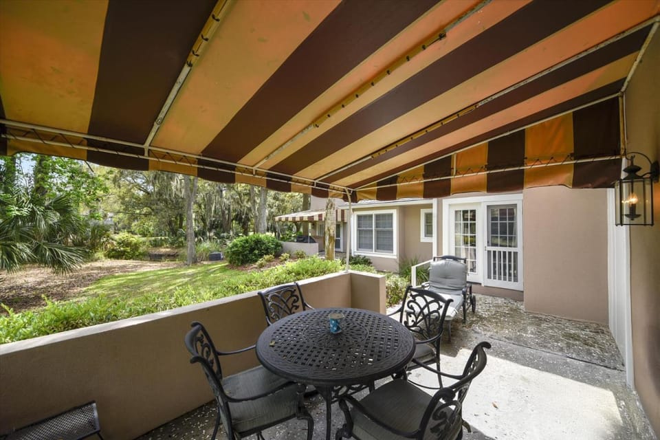 Evian 192 Villa in North Forest Beach