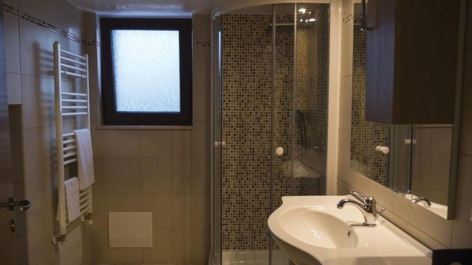 Bathroom, Living room