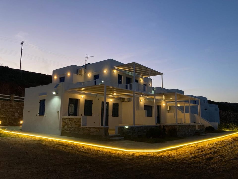 Property building, Night