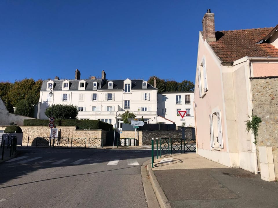 appartement lumineux Apartment in Île-de-France